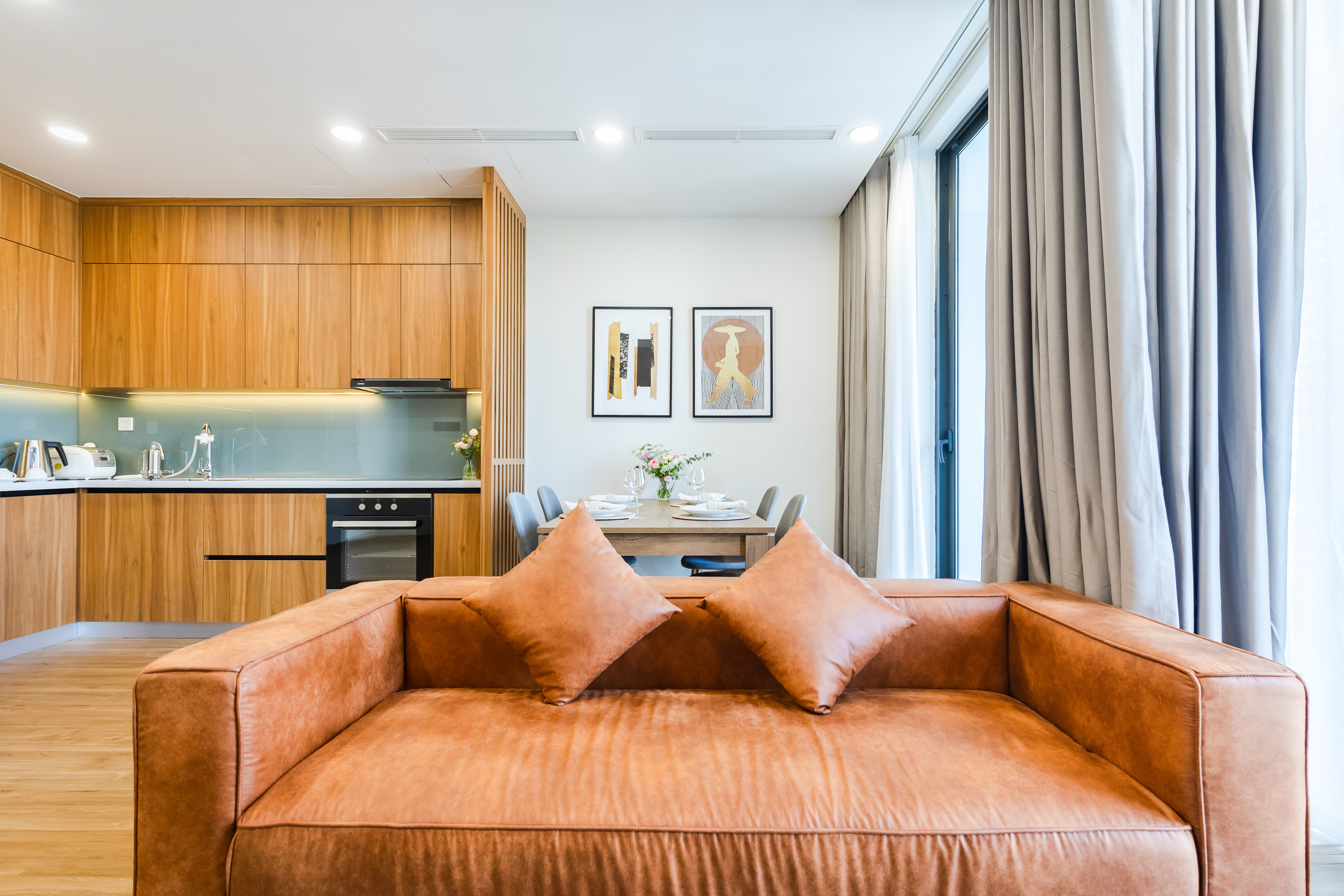 タイ湖すぐ近く